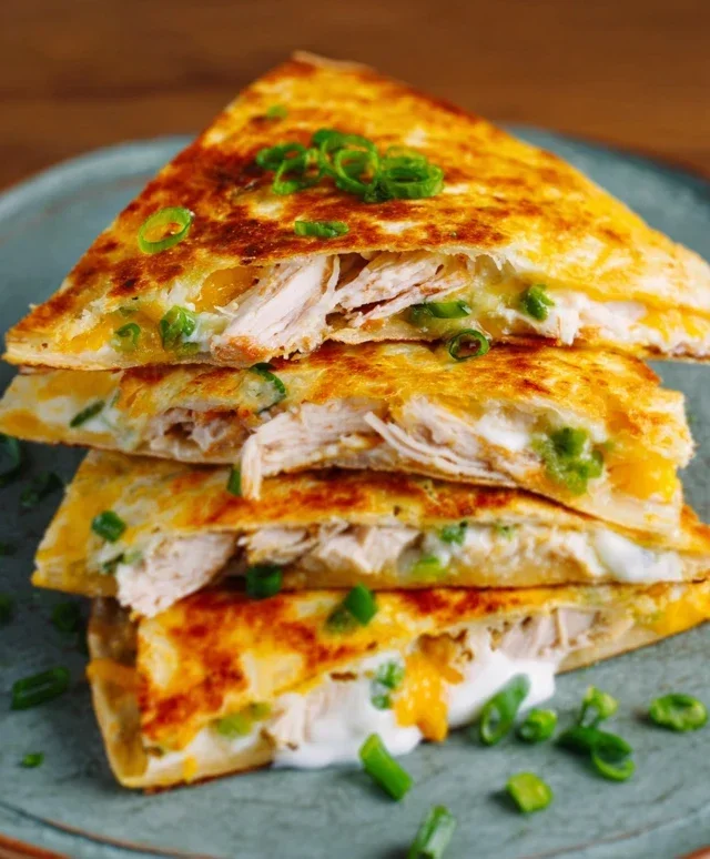 Keto Chicken Quesadilla