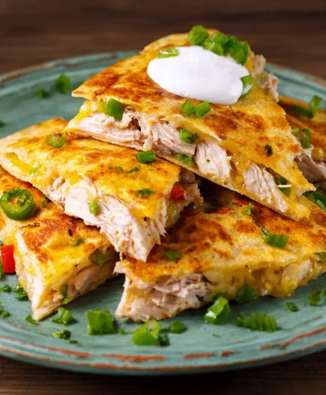 Keto Chicken Quesadilla