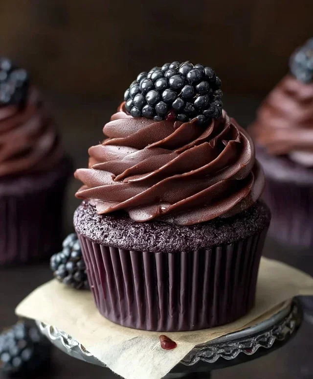Dark Chocolate Blackberry Cupcakes